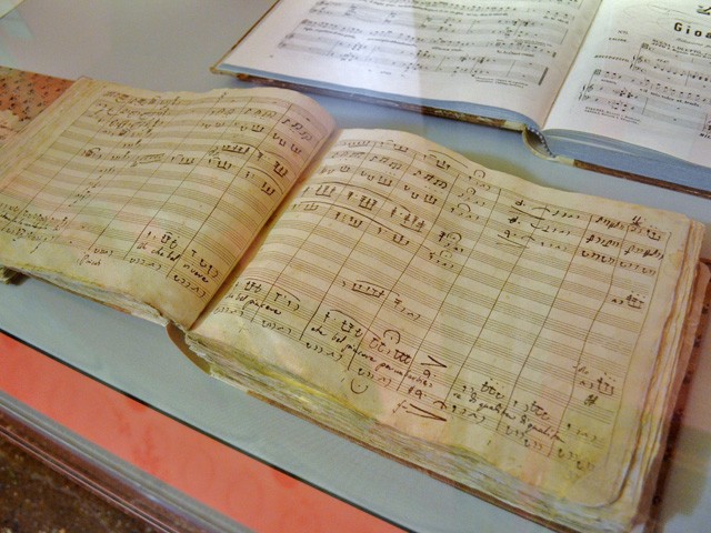 Manoscritto autografo del Barbiere di Siviglia - Museo internazionale della musica (BO)