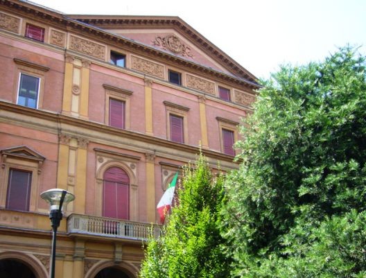 L'edificio della Banca d'Italia dal giardino Cavour
