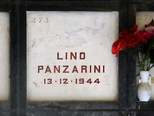 Tomba di Rino Panzarini nel Monumento Ossario ai Caduti Partigiani della Certosa (BO)