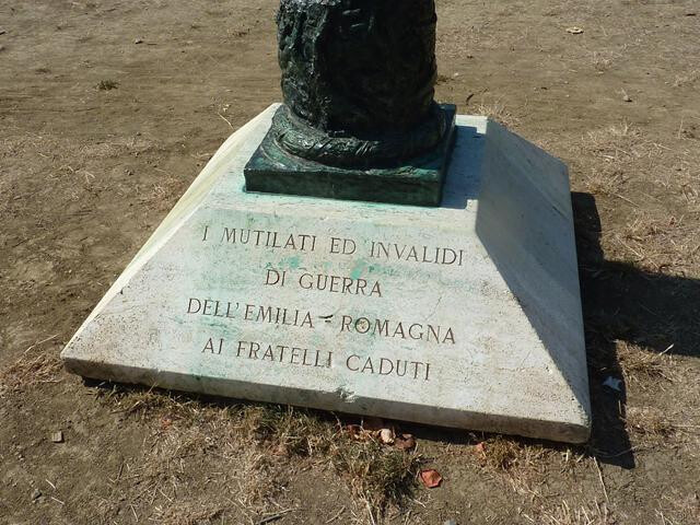 Monumento dei Mutilati e Invalidi di Guerra ai Fratelli Caduti