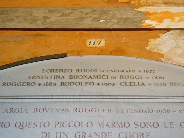 Tomba di Lorenzo Ruggi 