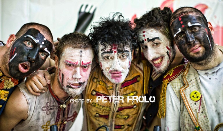 14 luglio_go-go-megafon1.jpg