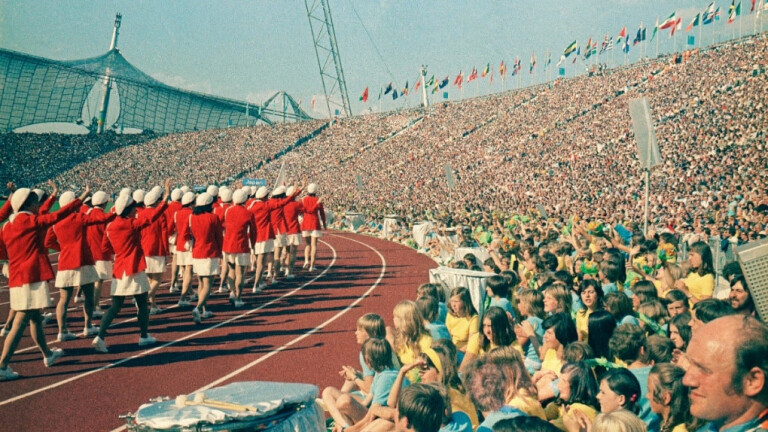 copertina di Cronache di gesti olimpici