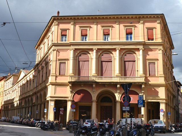 Palazzo Tacconi in Santa Tecla - arch. C. Monti