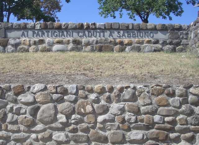 Monumento ai partigiani caduti a Sabbiuno