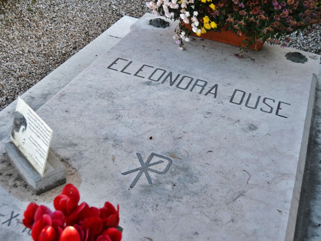 Tomba di Eleonora Duse 