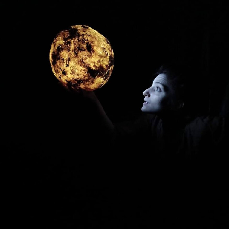 cover of COMADRE/ la Cantadora