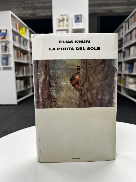 copertina di La porta del sole