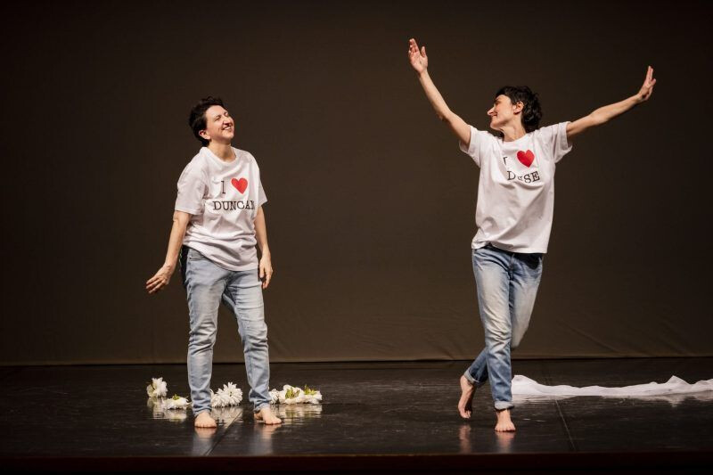 THE DOOZIES – Eleonora Duse, Isadora Duncan e noi | Silvia Gribaudi e Marta Dalla Via
