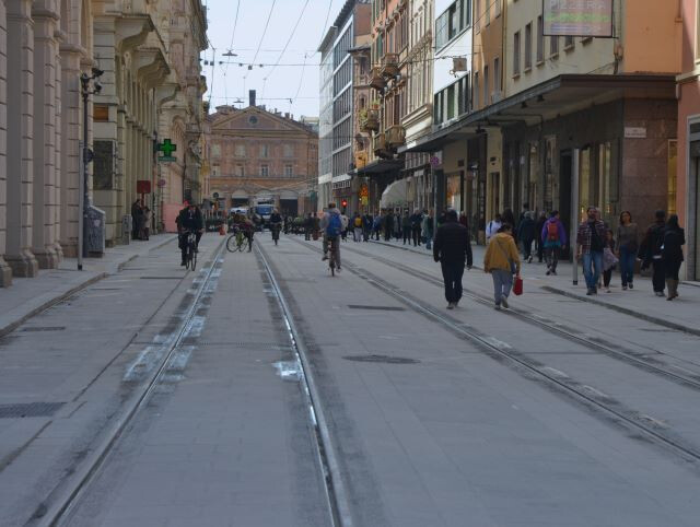 Via Ugo Bassi (BO)