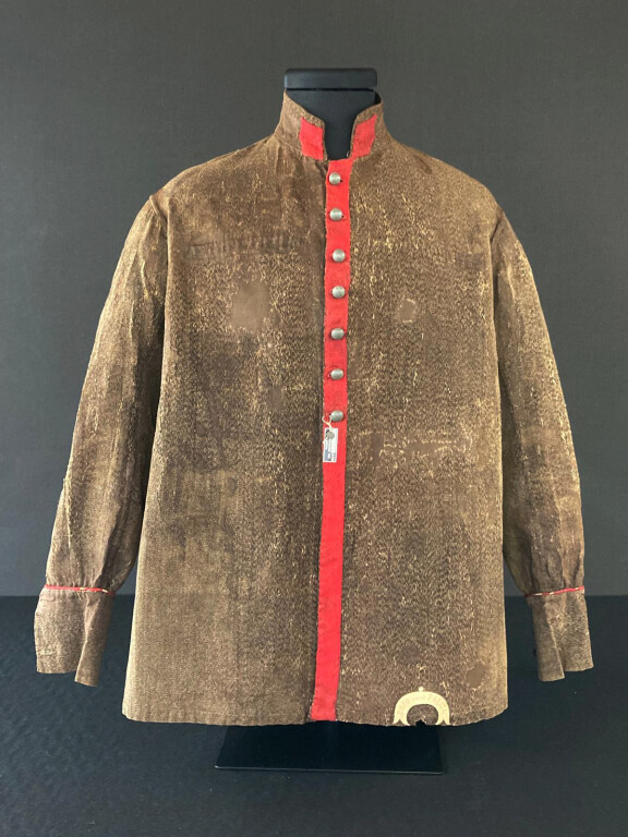 immagine di Unica al mondo… La giubba garibaldina color caffè del 1860