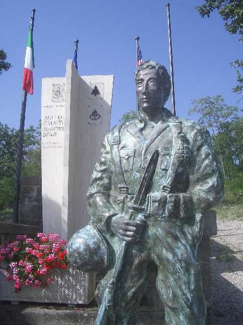 Monumento ai soldati alleati caduti a Livergnano