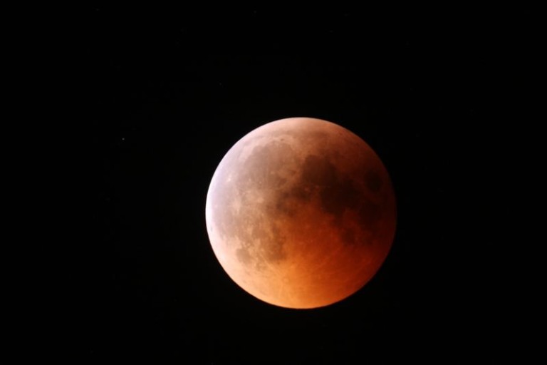 Luna rossa.jpg