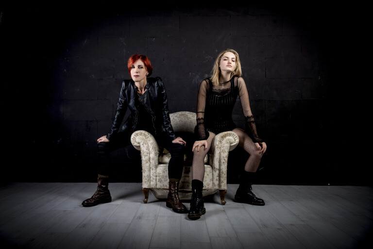 copertina di RIMETTI A POSTO LA STANZA