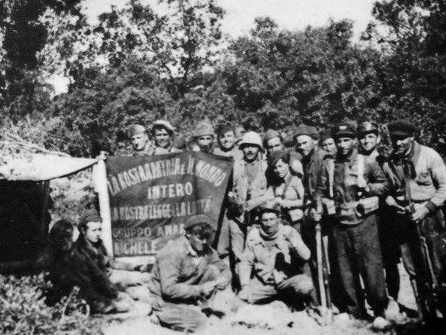 Formazione anarchica nella guerra civile spagnola - Fonte: Museo della Resistenza - Istituto Parri (BO)