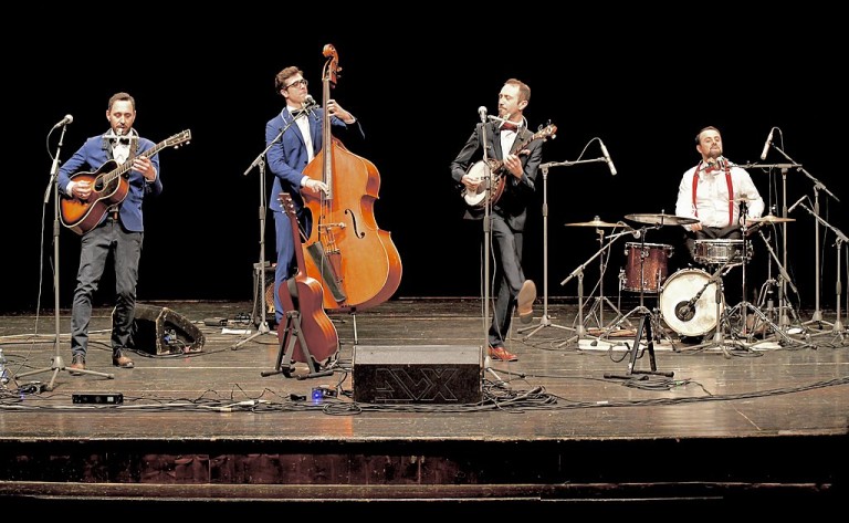 copertina di Musica da Rispostiglio in concerto