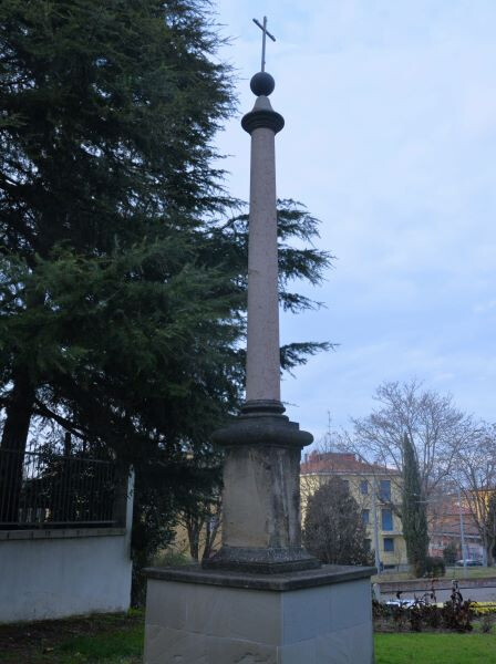 Croce ricordo della sosta di Pio VII