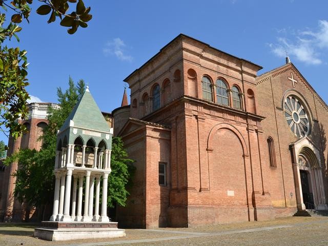 Basilica di San Domenico - Cappella Ghisilardi - Arca di Rolandino