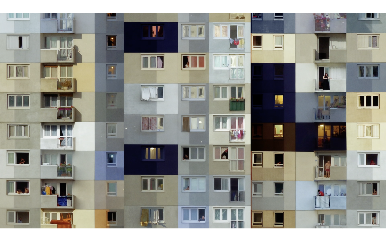 copertina di Visioni Urbane. Luoghi, identità e narrazioni