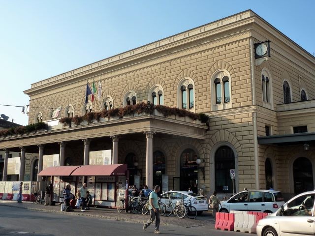 Stazione ferroviaria centrale
