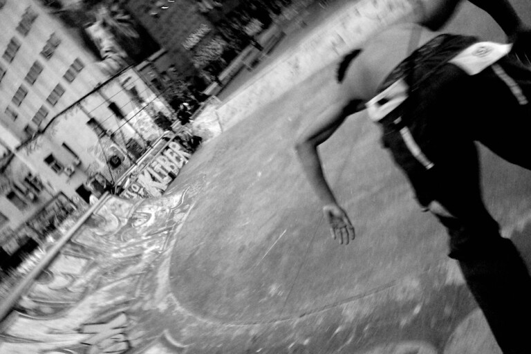 copertina di IT ALL STARTS WITH A PUSH