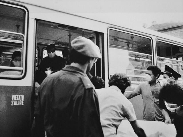 L'autobus n. 37 utilizzato per il trasporto delle vittime della strage - Mostra "Cent'anni di trasporto cittadino dall'omnibus all'autobus (1880-1890)" - Palazzo comunale (BO) - 2019