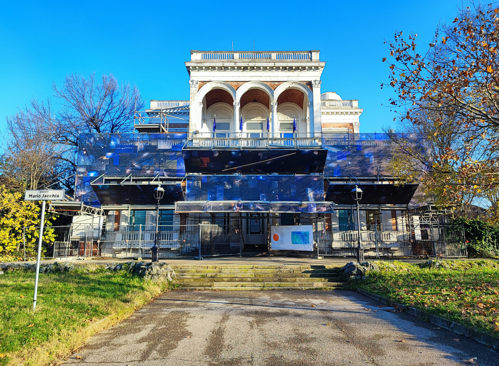 copertina di La Palazzina dei sogni | Antonello Ghezzi