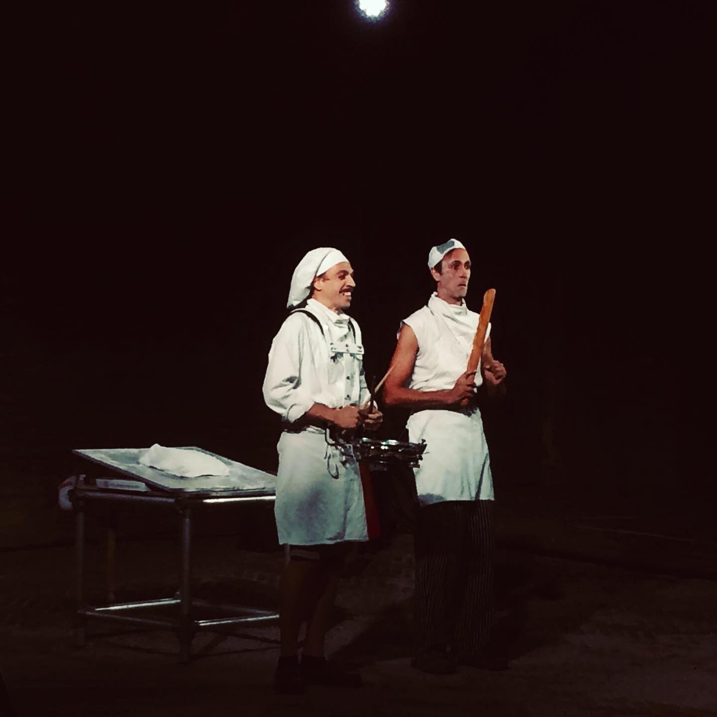 copertina di Clown Spaventati Panettieri – Manicomics Teatro/Collettivo Clown