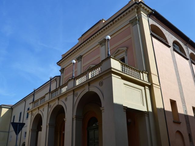 Teatro Comunale "Ebe Stignani"