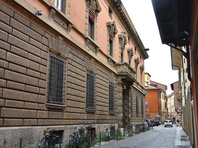 Palazzo della TIMO - via Goito (BO)