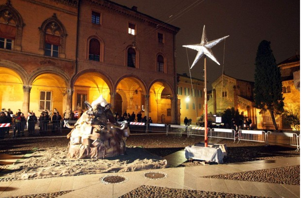 copertina di 2009 - 2010 | Il Vecchione in piazza Santo Stefano