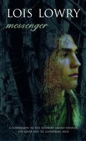 cover of Messenger
Lois Lowry, Houghton Mifflin, 2004 
in lingua inglese
dai 12 anni