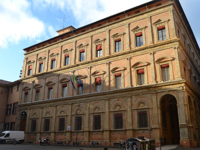 cover of Alla scoperta di Palazzo Malvezzi