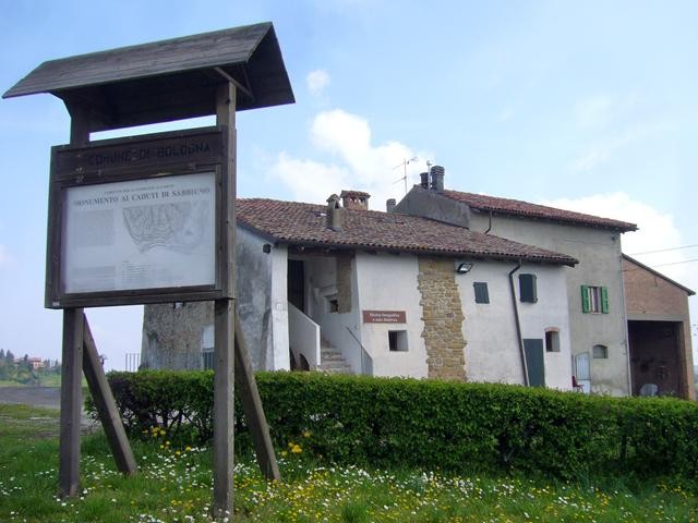 Monumento di Monte Sabbiuno - Paderno (BO) - mostra fotografica e aula didattica