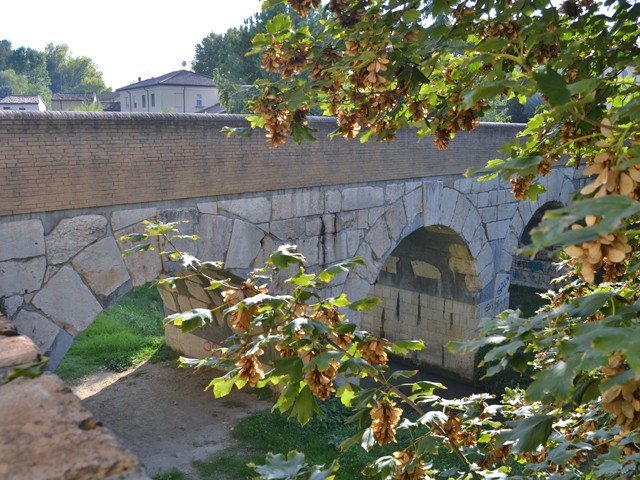 Il ponte romano sul Rubicone ripristinato nel dopoguerra - Savignano sul Rubicone (FC)