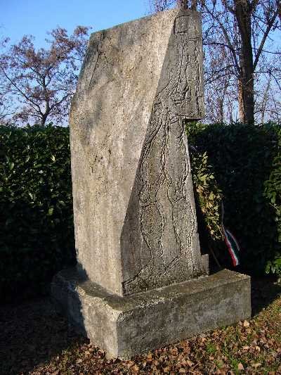 Monumento ai martiri di Pizzocalvo - particolare