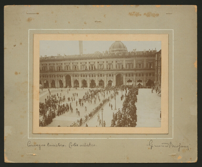 immagine di Un raduno ciclistico del 1901