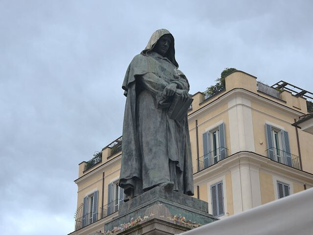 Monumento a Giordano Bruno