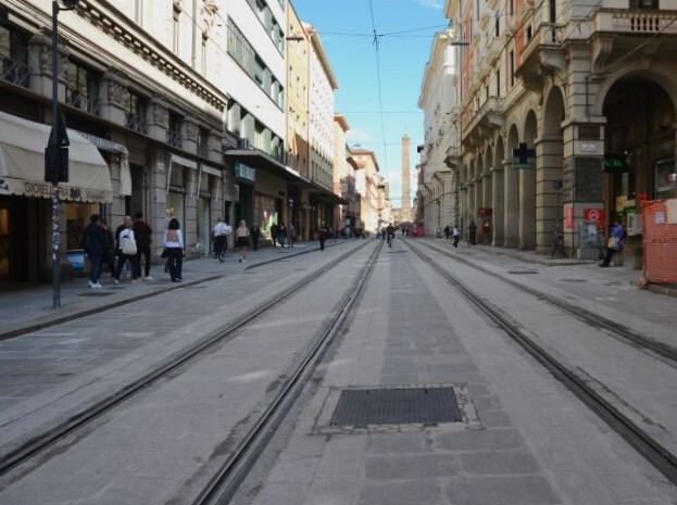 Via Ugo Bassi (BO)