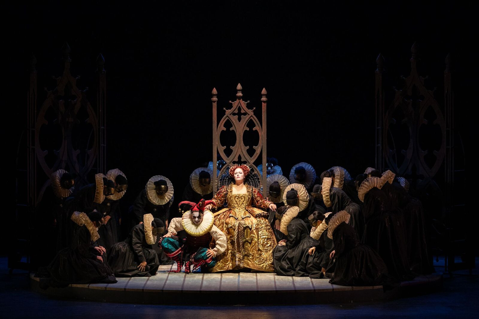 copertina di Roberto Devereux