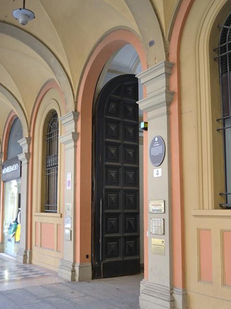 Palazzo Cavazza - ingresso