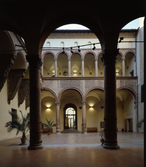 immagine di La Garisenda e Bologna: storia, arte e letteratura