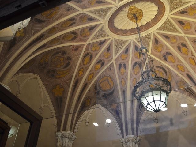 Palazzo della Mercanzia (BO) 