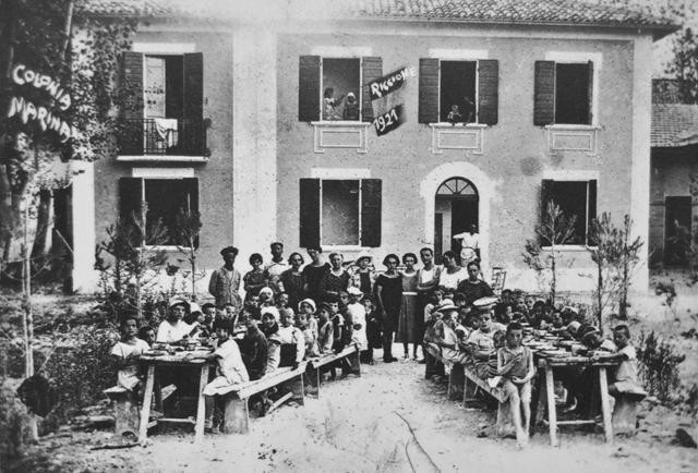 La prima Colonia Bolognese a Riccione - 1921 - collez. Alvisi - Mostra "Storie di colonia" - Biblioteca Salaborsa (BO) - 2019