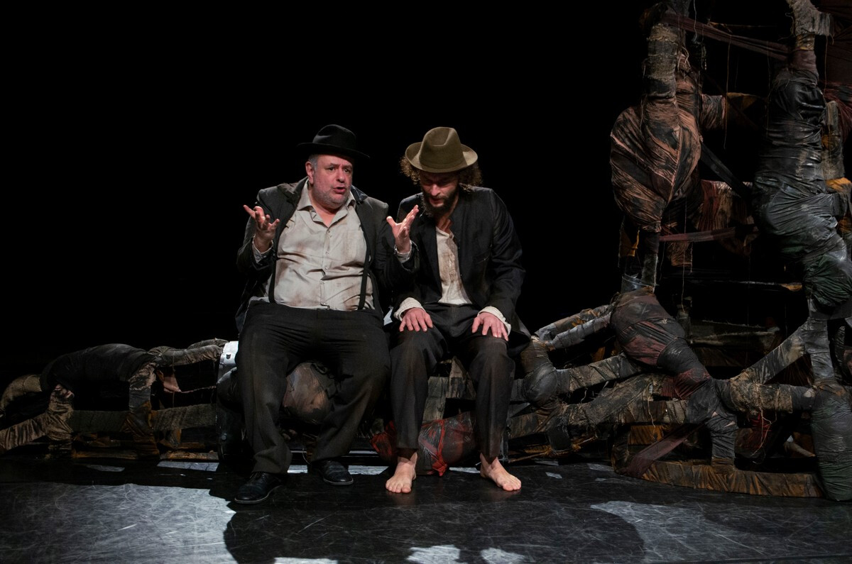 Gruppo l'Albatro / Teatro dei Venti | Aspettando Godot 
