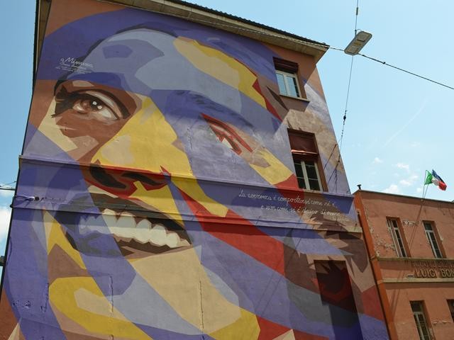 Murale per Irma Bandiera (Mimma) - Scuole Bombicci - via Turati (BO)
