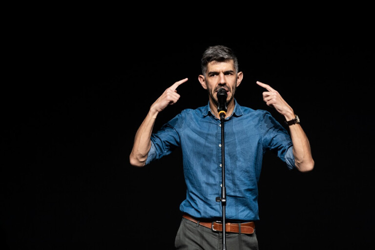 copertina di Live Poetry