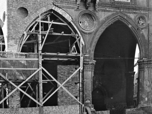 Ricostruzione della Loggia del Palazzo della Mercanzia