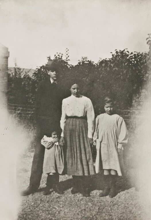 copertina di Visita guidata a Casa Morandi