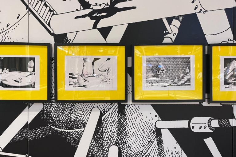 immagine di Visita guidata alla mostra | Quando gli adulti sono di spalle